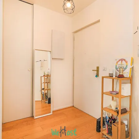 Apartment Standing & Serenite Avec Parking - Proche Rer C *
